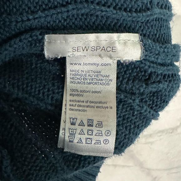 Tommy Hilfiger Blue V-neck Cable Knit Sweater, XXL, Pre-owned - Picture 6 of 7